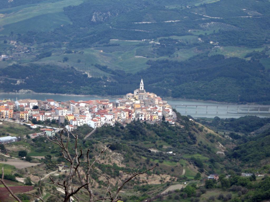 Bed & Breakfast Da Tina Guardialfiera Buitenkant foto